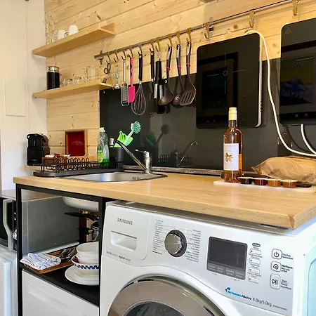 In Swiss - Skiing Nearby! Garden Views 4*