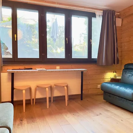 In Swiss - Skiing Nearby! Garden Views 阿泽尔