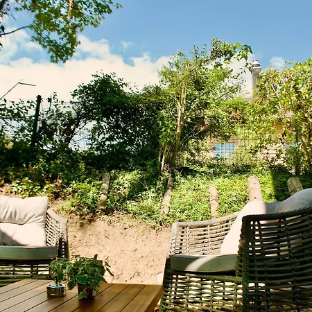 In Swiss - Skiing Nearby! Garden Views Gasthuis Arzier