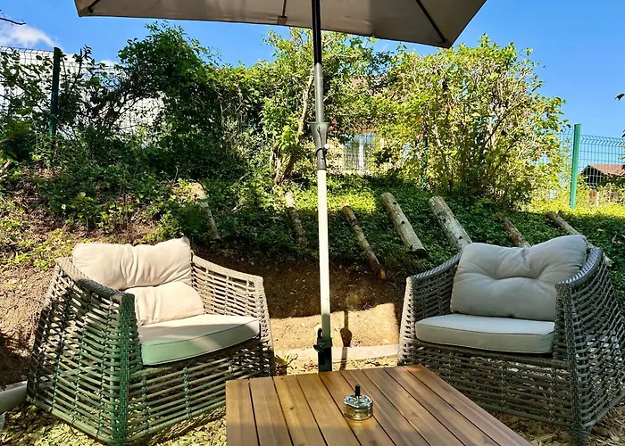 In Swiss - Skiing Nearby! Garden Views Gasthuis Arzier