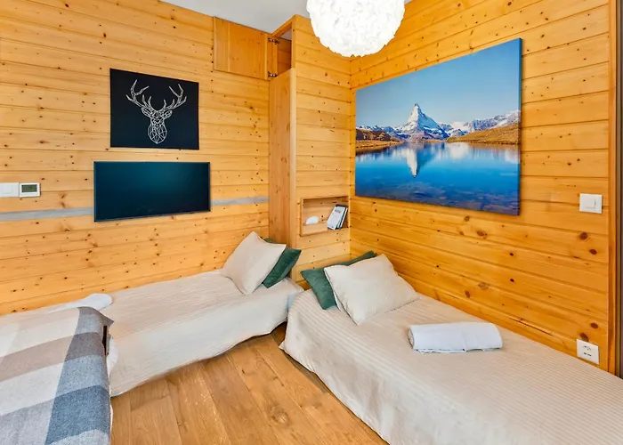 In Swiss - Skiing Nearby! Garden Views Affittacamere